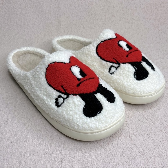 Cozy Valentines Day Heart Indoor/Outdoor Slippers-Unisex 8-9-Cute-Loungewear-NEW - Picture 1 of 7